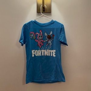 Kids XL (women’s S) Fortnite collectible T shirt